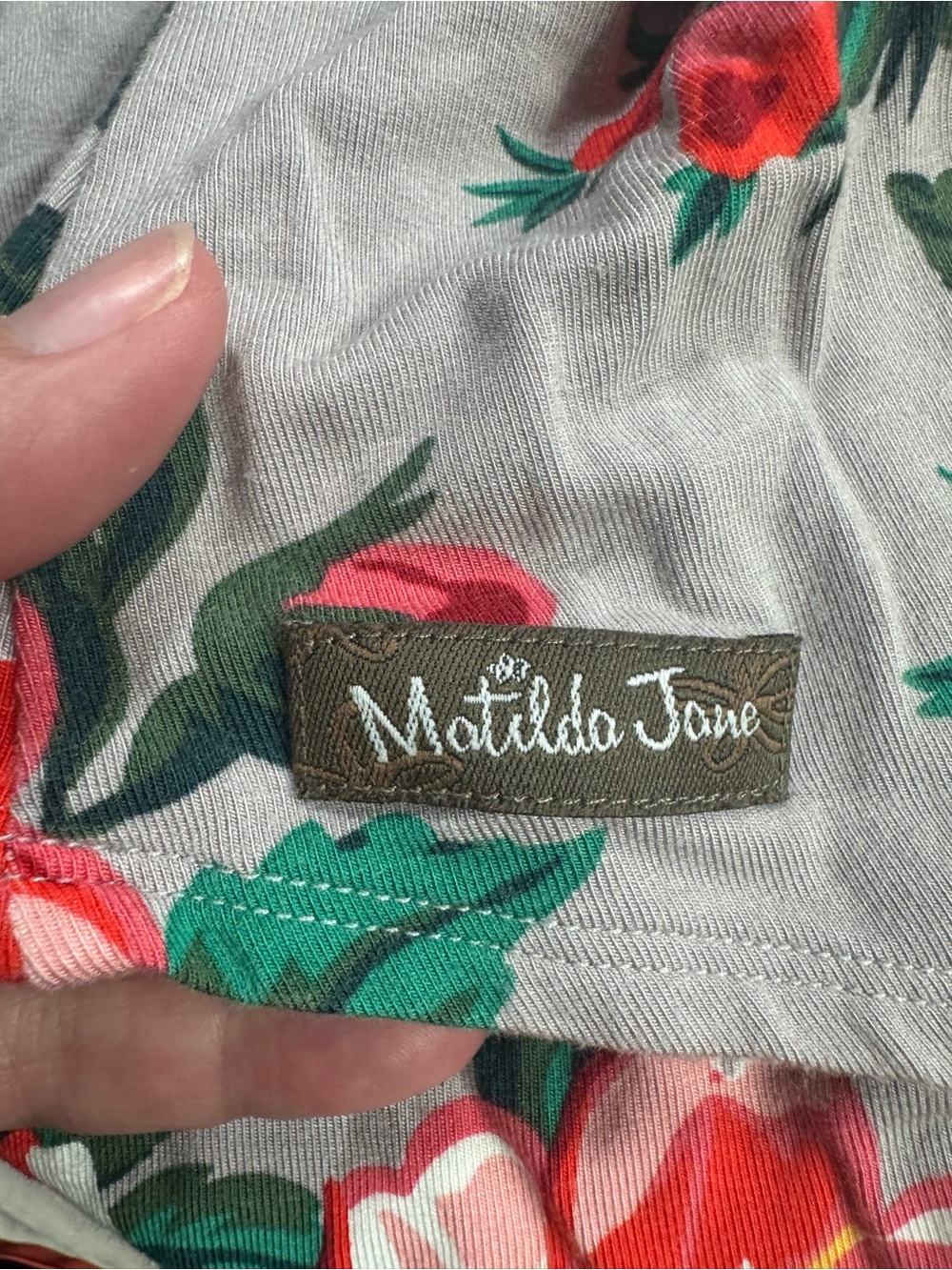 MATILDA JANE Say I’m a Dreamer Floral Swing Dress Tunic Size S Gray Red Boho - Picture 13 of 13